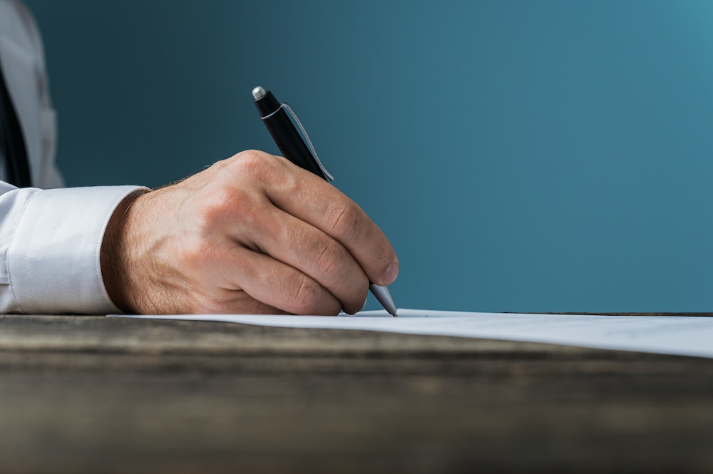 Les services juridiques offerts par un avocat pour vous aider dans des situations difficiles