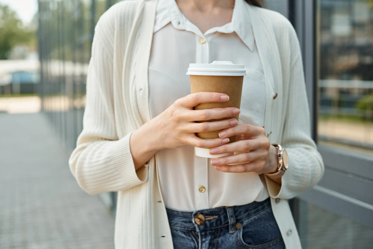 Les franchises de mode face aux défis du droit du travail : entre éthique et rentabilité