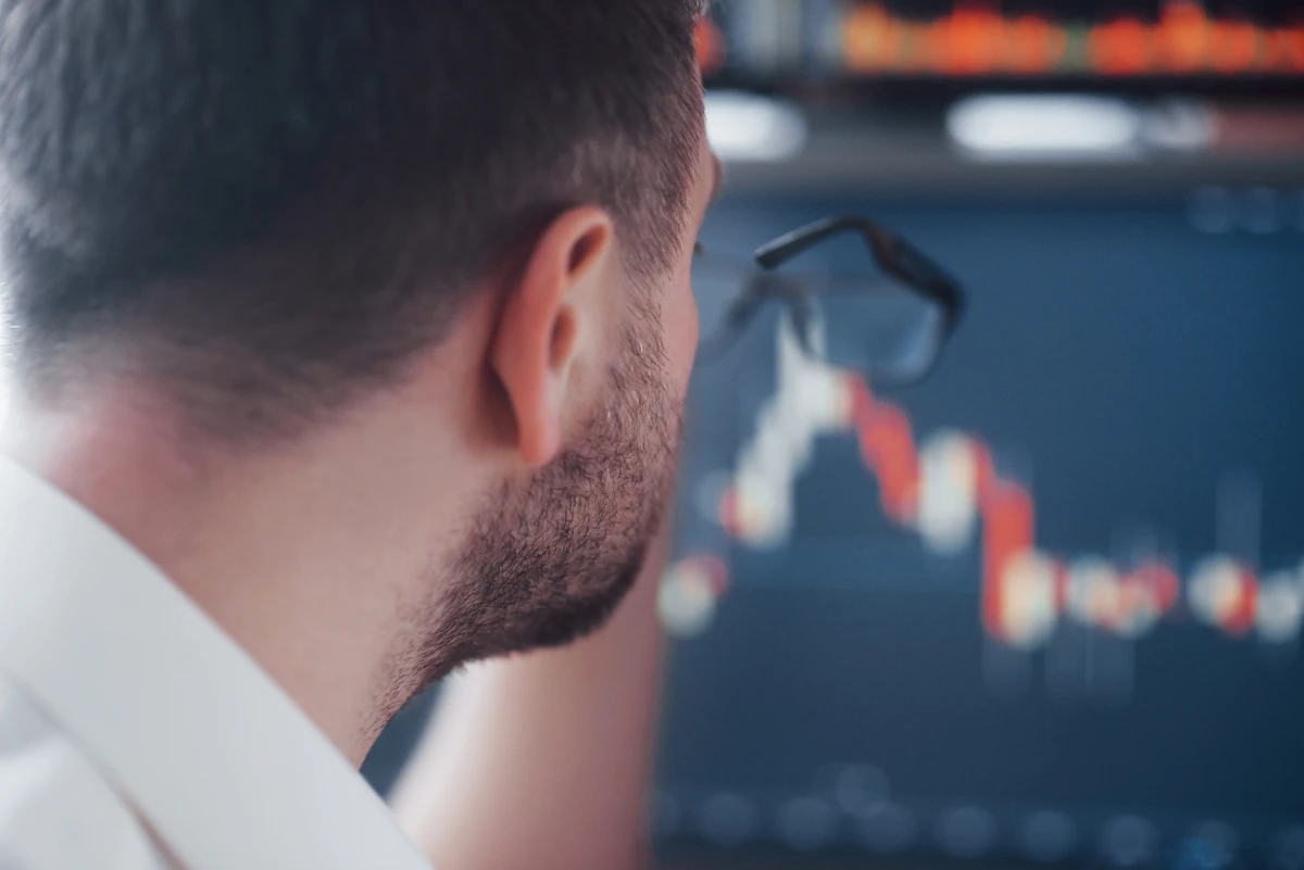 La régulation de l'économie des données et des big data: enjeux et perspectives